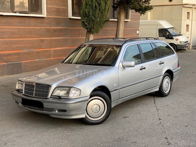 Mercedes C 220 2000, 310,000 km - 2.2 l - Bakı