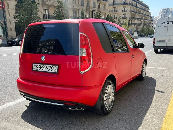 Skoda Praktik 2011, 208,000 km - 1.4 l - Bakı