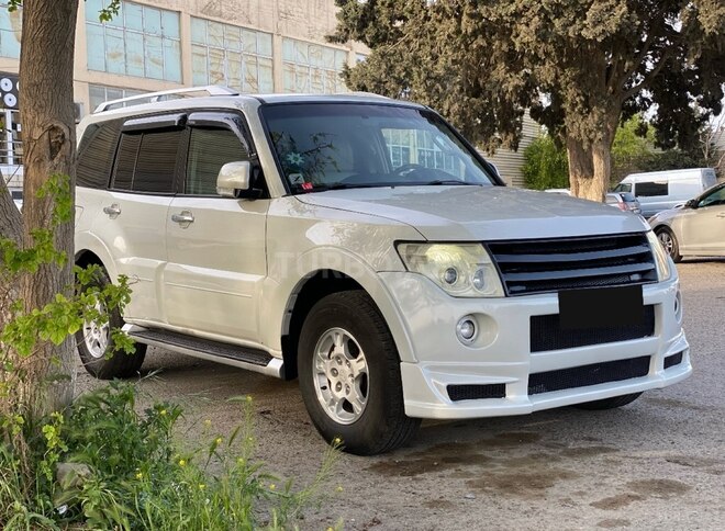 Mitsubishi Pajero 2008, 281,000 km - 3.0 л - Bakı