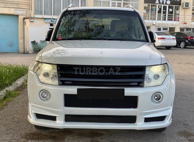 Mitsubishi Pajero 2008, 281,000 km - 3.0 л - Bakı