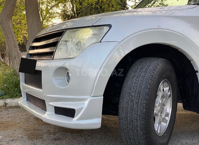 Mitsubishi Pajero 2008, 281,000 km - 3.0 л - Bakı