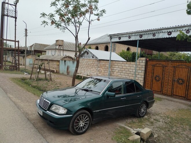 Mercedes C 220 1994, 224,118 km - 2.2 l - Cəlilabad