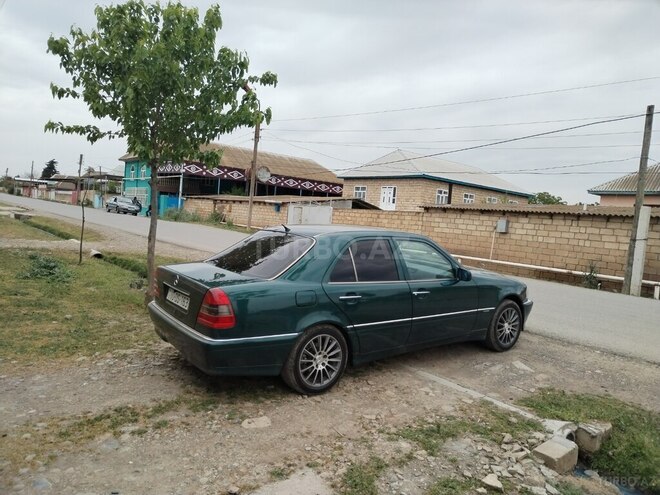 Mercedes C 220 1994, 224,118 km - 2.2 l - Cəlilabad