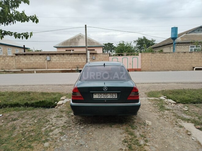 Mercedes C 220 1994, 224,118 km - 2.2 l - Cəlilabad