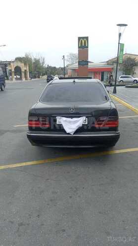Mercedes E 230 1998, 230,000 km - 2.3 l - Bakı