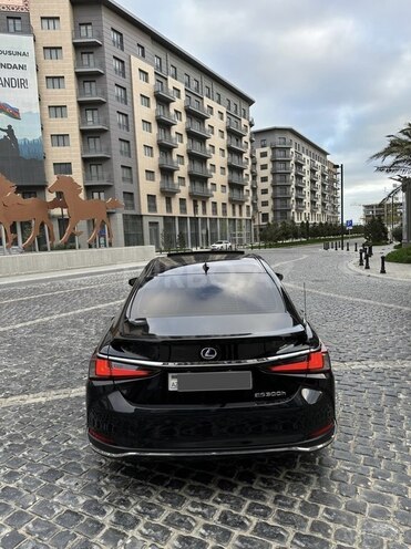 Lexus ES 300h 2022, 6,000 km - 2.5 л - Bakı