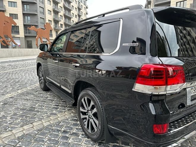Toyota Land Cruiser 2019, 57,200 km - 4.0 l - Bakı
