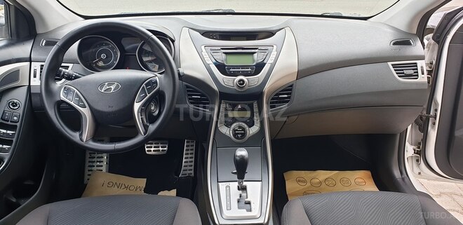 Hyundai Elantra 2012, 90,000 km - 1.8 l - Bakı