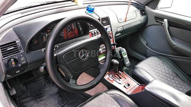 Mercedes C 180 2000, 420,000 km - 1.8 l - Bakı