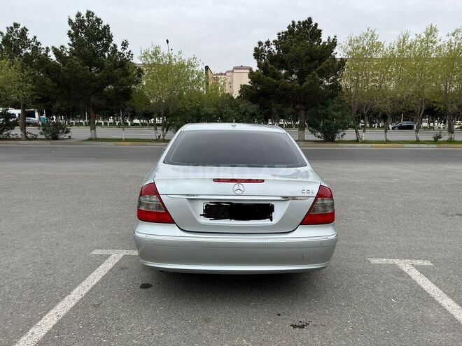 Mercedes E 220 2007, 186,000 km - 2.2 l - Sumqayıt