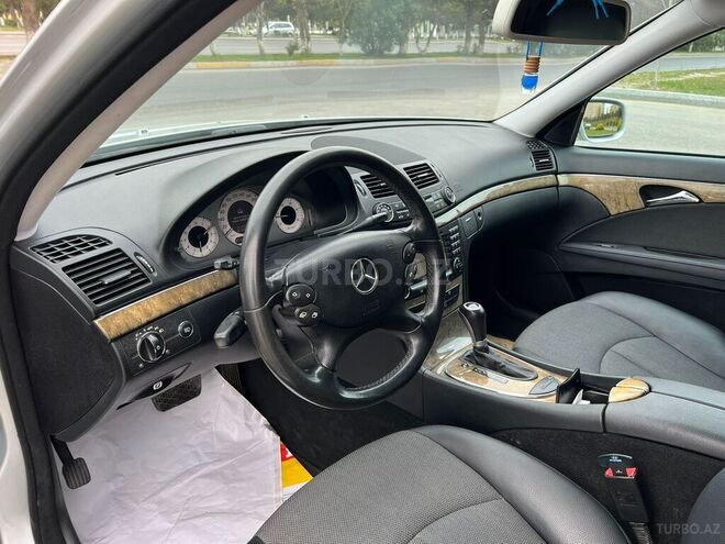 Mercedes E 220 2007, 186,000 km - 2.2 l - Sumqayıt