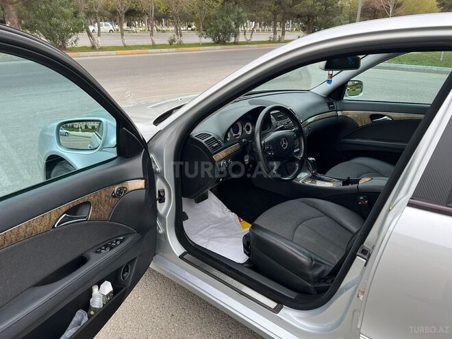 Mercedes E 220 2007, 186,000 km - 2.2 l - Sumqayıt