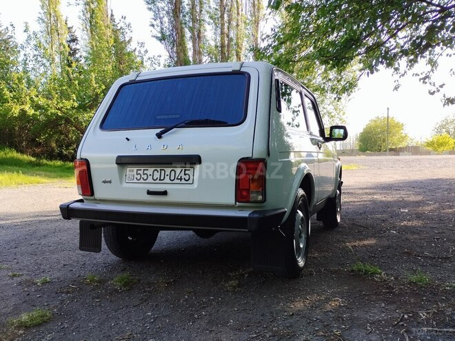 LADA (VAZ) Niva 2019, 27,000 km - 1.7 l - Şəki