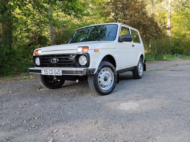 LADA (VAZ) Niva 2019, 27,000 km - 1.7 l - Şəki