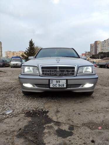 Mercedes C 200 1999, 253,000 km - 2.0 l - Bakı
