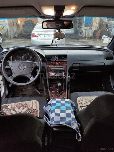 Mercedes C 200 1999, 253,000 km - 2.0 l - Bakı