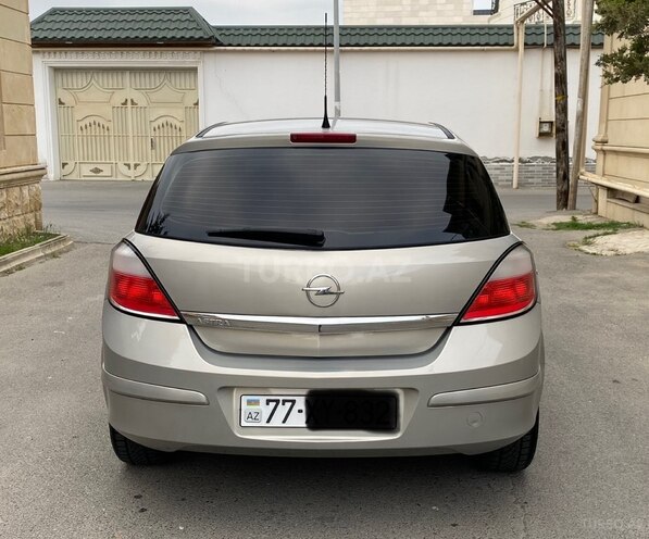 Opel Astra 2005, 110,000 km - 1.4 l - Bakı