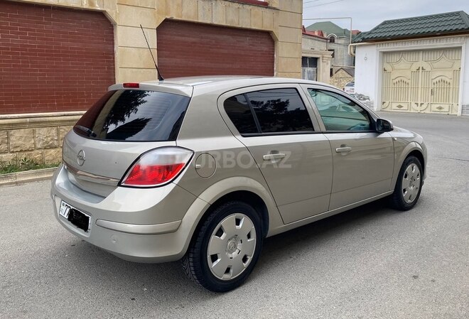 Opel Astra 2005, 110,000 km - 1.4 l - Bakı