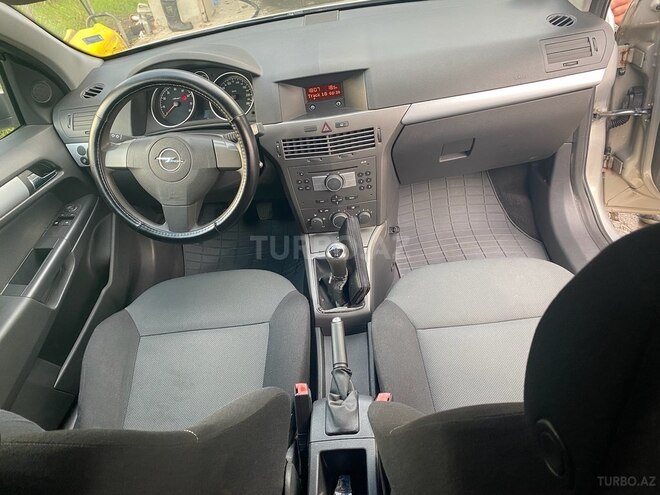 Opel Astra 2005, 110,000 km - 1.4 l - Bakı