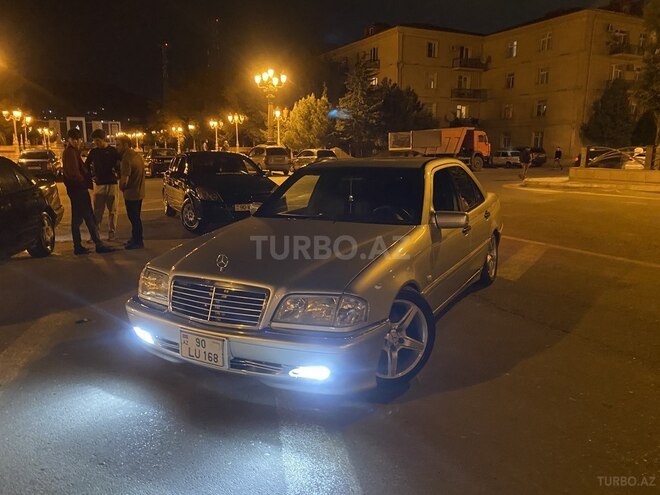 Mercedes C 220 1998, 700,000 km - 2.2 l - Bakı