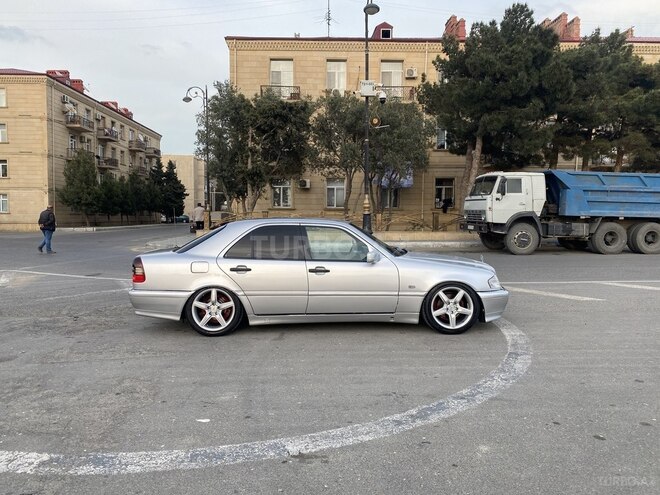 Mercedes C 220 1998, 700,000 km - 2.2 l - Bakı