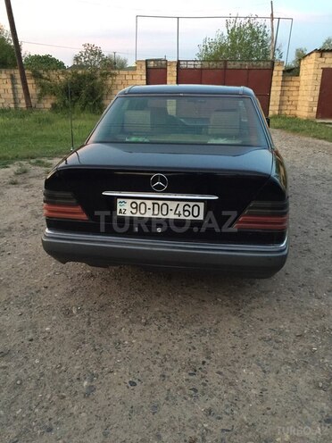 Mercedes E 220 1994, 477,675 km - 2.2 l - İmişli