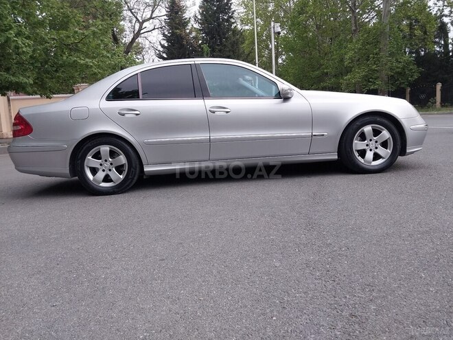 Mercedes E 260 2004, 293,783 km - 2.6 l - Mingəçevir
