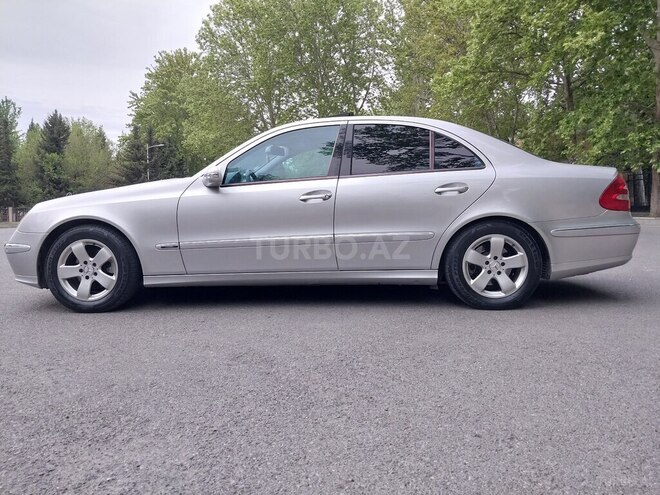 Mercedes E 260 2004, 293,783 km - 2.6 l - Mingəçevir