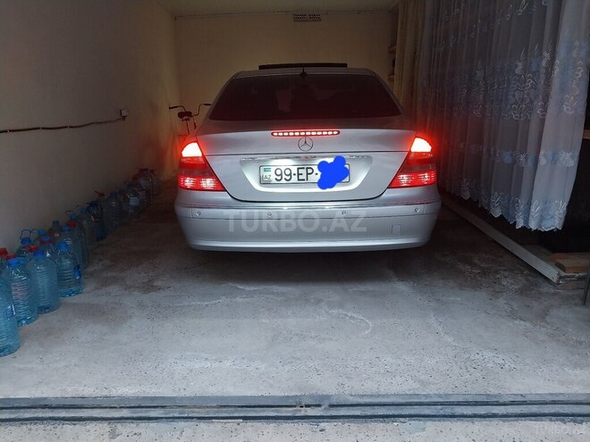 Mercedes E 260 2004, 293,783 km - 2.6 l - Mingəçevir