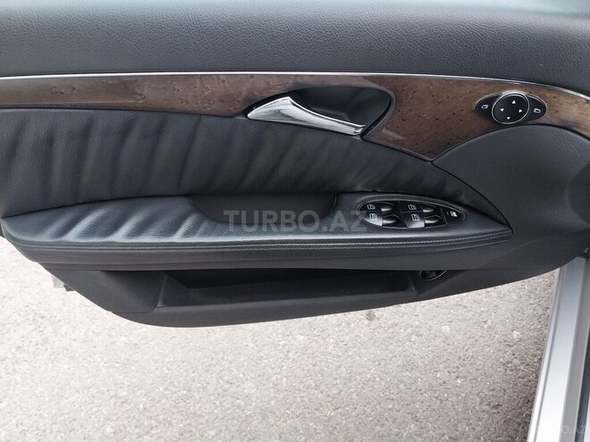 Mercedes E 260 2004, 293,783 km - 2.6 l - Mingəçevir