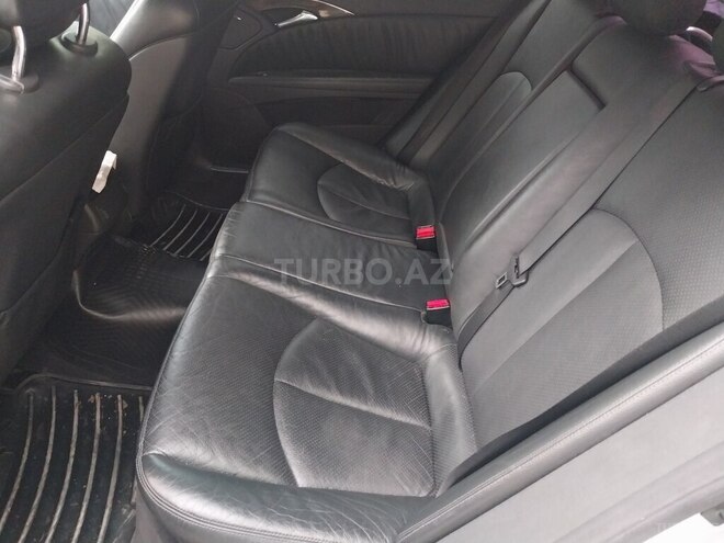 Mercedes E 260 2004, 293,783 km - 2.6 l - Mingəçevir