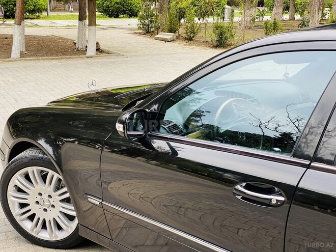 Mercedes E 320 2002, 270,000 km - 3.2 l - Bakı