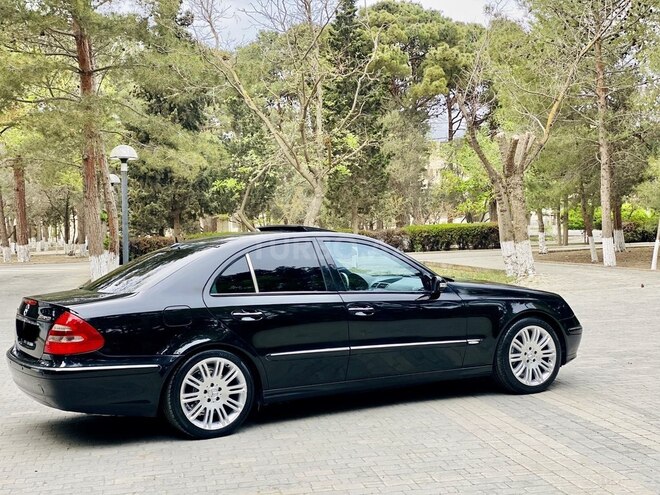 Mercedes E 320 2002, 270,000 km - 3.2 l - Bakı