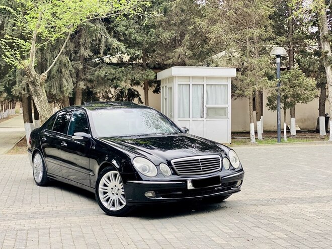Mercedes E 320 2002, 270,000 km - 3.2 l - Bakı