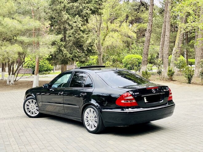 Mercedes E 320 2002, 270,000 km - 3.2 l - Bakı