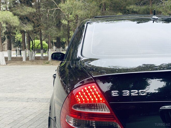 Mercedes E 320 2002, 270,000 km - 3.2 l - Bakı