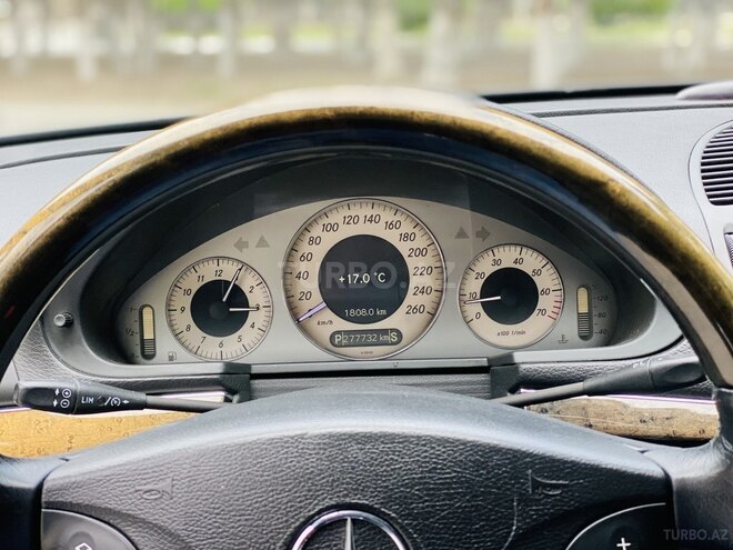 Mercedes E 320 2002, 270,000 km - 3.2 l - Bakı