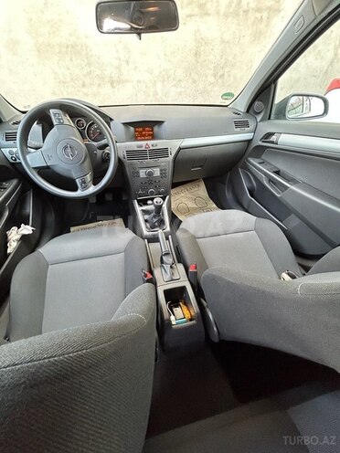 Opel Astra 2006, 71,000 km - 1.4 л - Bakı
