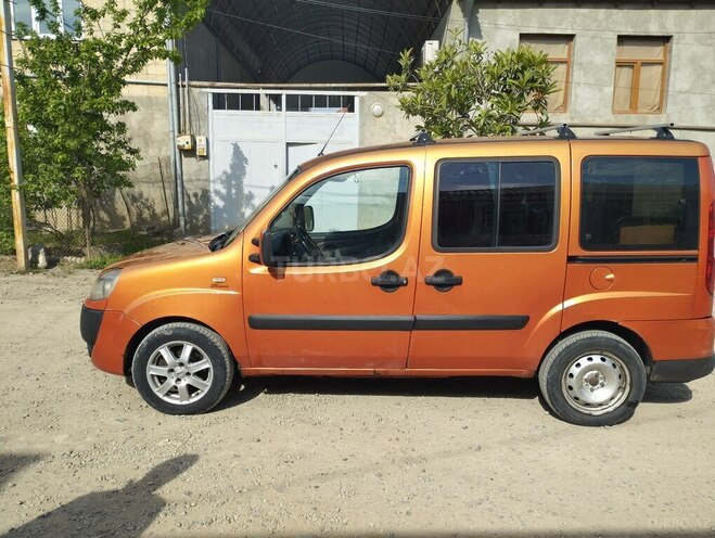 Fiat Doblo 2006, 555,852 km - 1.4 l - Gəncə