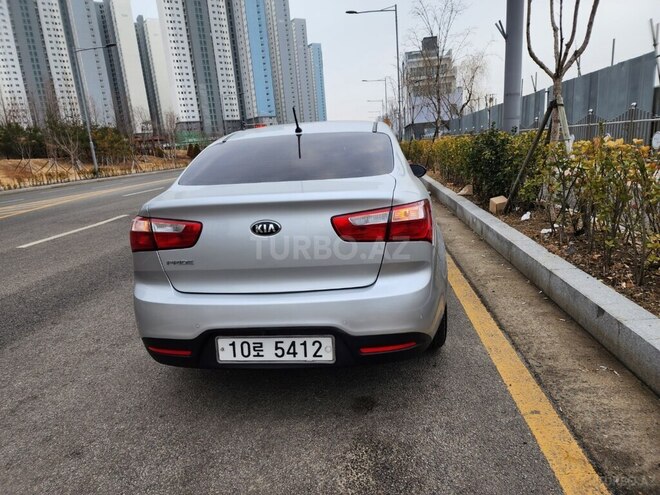 Kia Rio 2014, 140,000 km - 1.4 л - Bakı