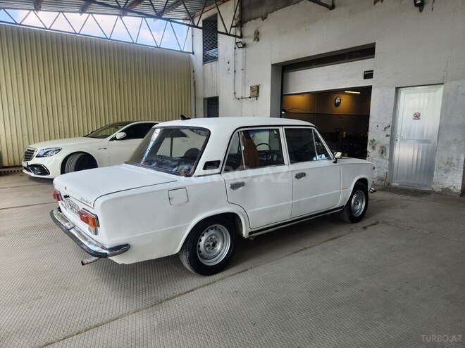 LADA (VAZ) 21011 1975, 50,000 km - 1.5 l - Gəncə