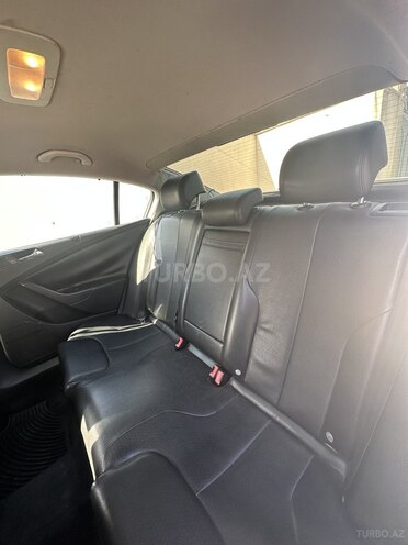 Volkswagen Passat 2007, 232,705 km - 2.0 l - Bakı