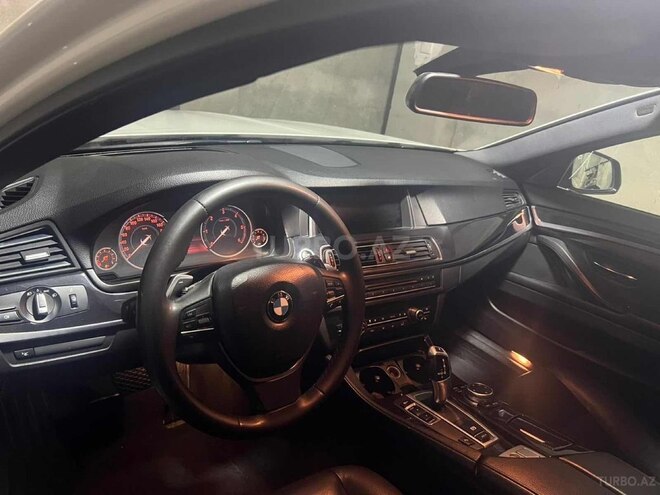 BMW 520 2015, 102,000 km - 2.0 л - Masallı