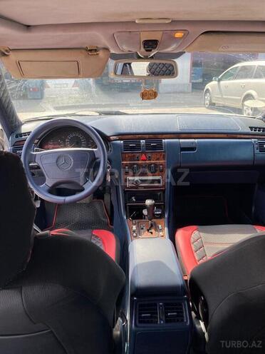Mercedes E 300 1998, 469,380 km - 3.0 l - Xırdalan