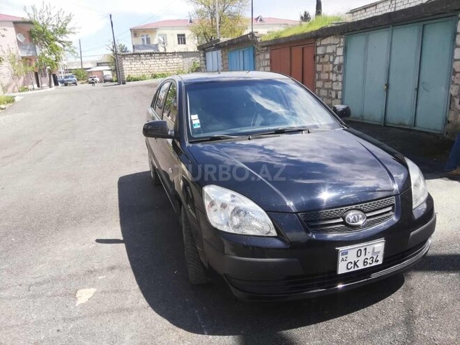 Kia Rio 2008, 221,000 km - 1.5 l - Qazax