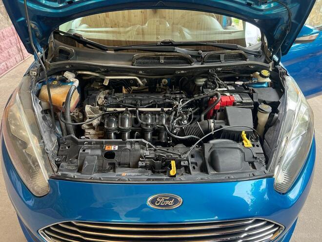 Ford Fiesta 2013, 98,000 km - 1.6 l - Bakı