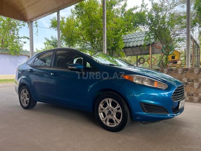 Ford Fiesta 2013, 98,000 km - 1.6 l - Bakı