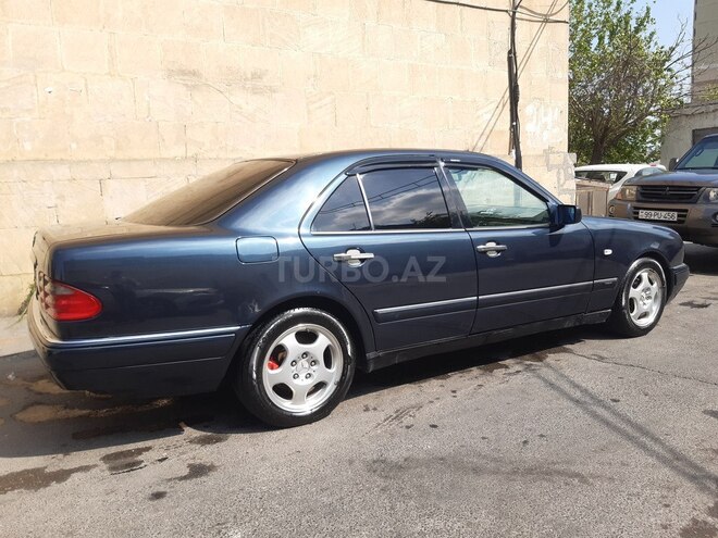 Mercedes E 240 1997, 255,300 km - 2.4 l - Bakı
