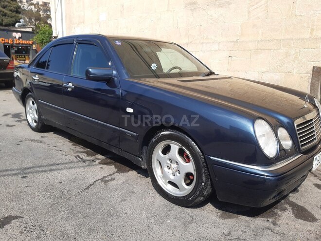 Mercedes E 240 1997, 255,300 km - 2.4 l - Bakı