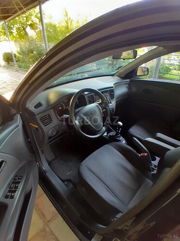 Kia Rio 2009, 110,000 km - 1.4 л - Bakı